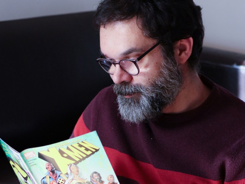 Sunday Comic Book&nbsp;Reading